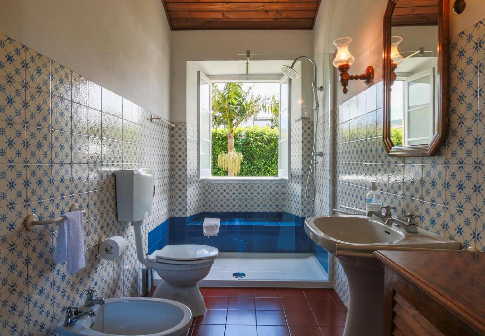 One bedroom Cozy Apartment w unique Garden Furnas  Extérieur photo